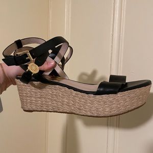 MICHAEL Michael Kors Wedge Sandal with Wrap Around Ankle Strap in Black | size 8